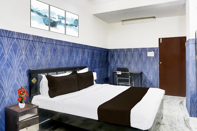 Hotel O Kukatpally S Palace
