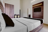 Super Townhouse Oak Rising Water Park Dharwad Formerly Rising Resorts and Spa