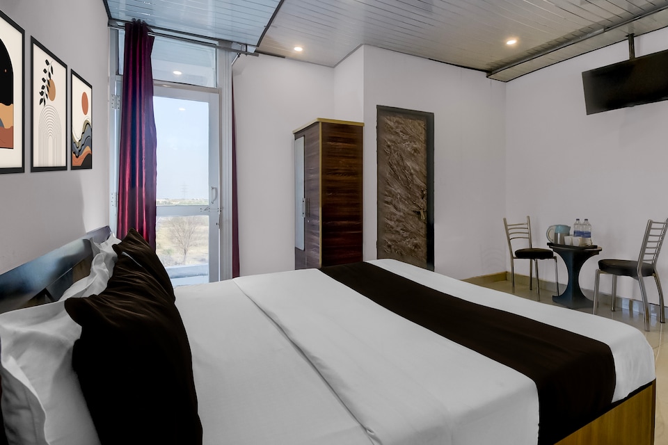 Collection O Saral Bihari Temple Formerly AK Hotels, Jaipur Airport, Jaipur