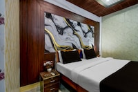 Collection O Saral Bihari Temple Formerly AK Hotels