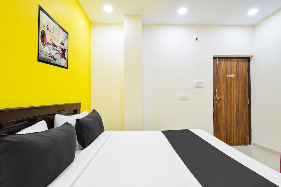Hotel O Royal stay luxury  rooms, Banjara Hills, Hyderabad