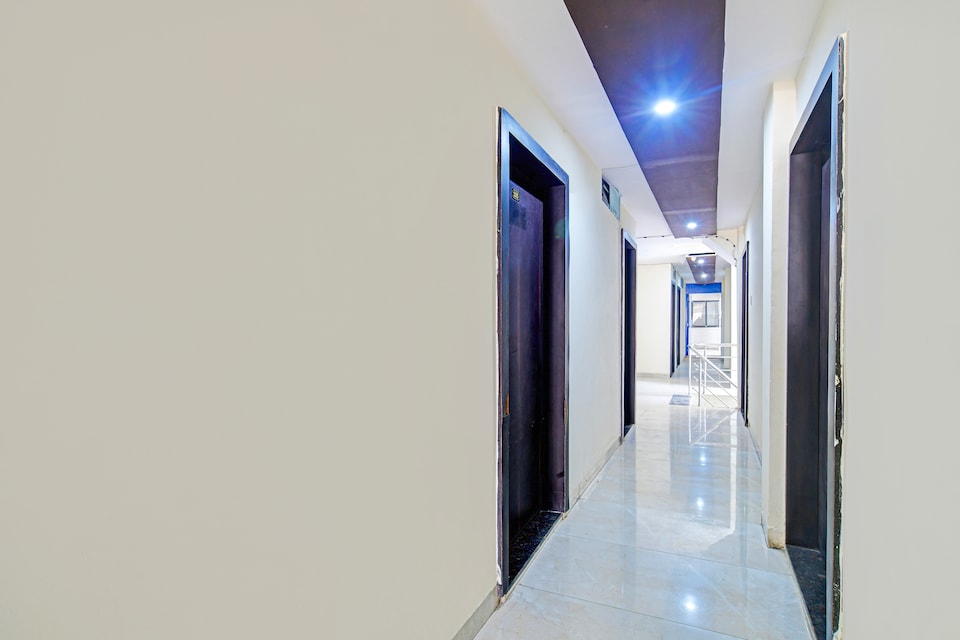 Hotel O Paradise Green, Rajender Nagar, Indore