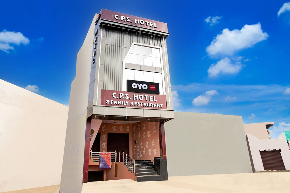 Hotel O C.P.S. HOTEL & FAMILY RESTAURANT, Aligarh, Aligarh