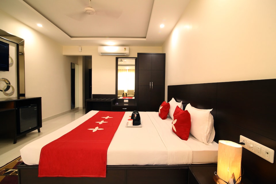 OYO 1931 Hotel Raj Plaza, Mansarovar, Jaipur