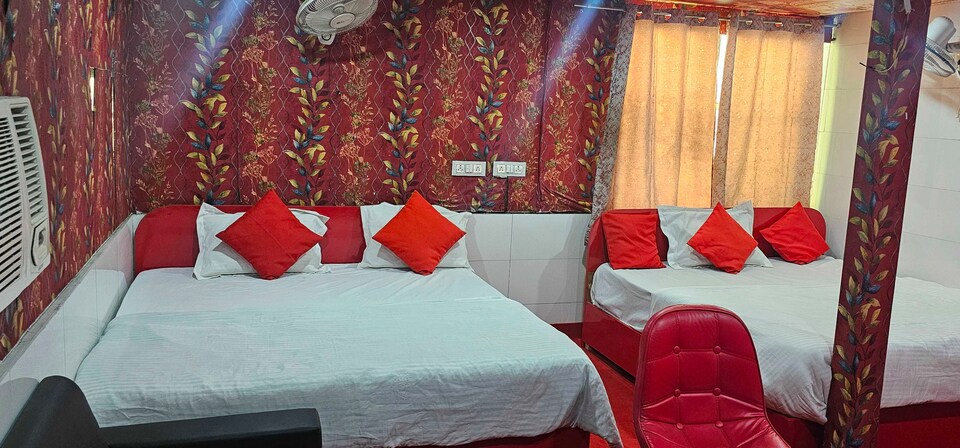 OYO 829877 Hotel Grace Inn, Rajouri Garden Delhi, Delhi