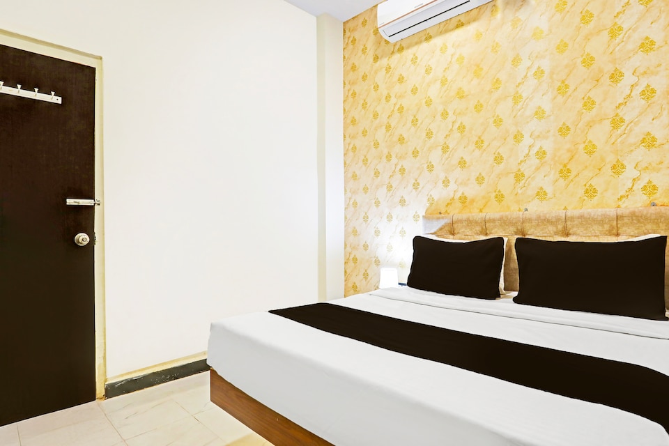 HOTEL O CROWN INN, Vijay Nagar - Jabalpur, Jabalpur