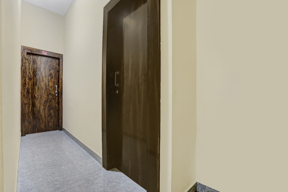 Hotel O Mayur Residency Inn, Harmu, Ranchi