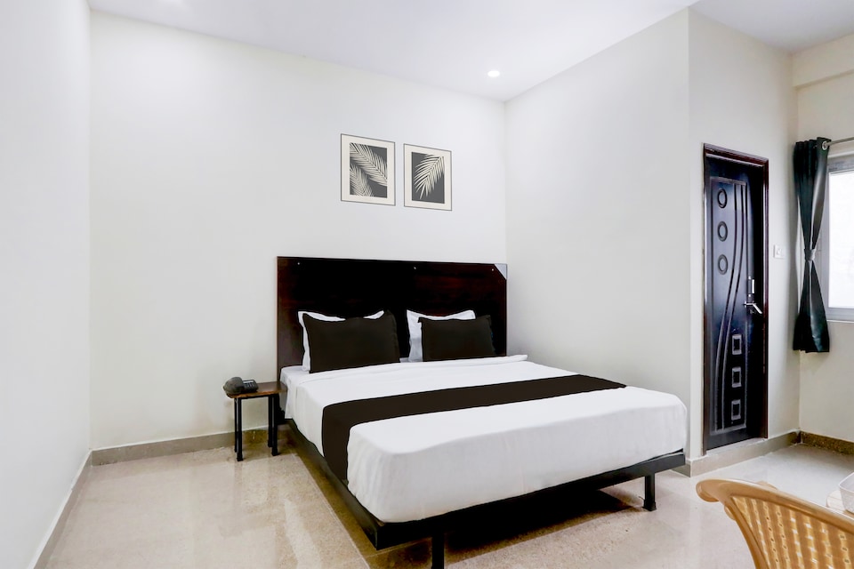 Hotel O Moon Star , Secunderabad, Hyderabad