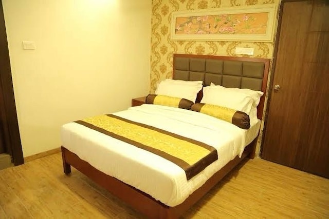 Townhouse Oak BMTC Bus Terminal