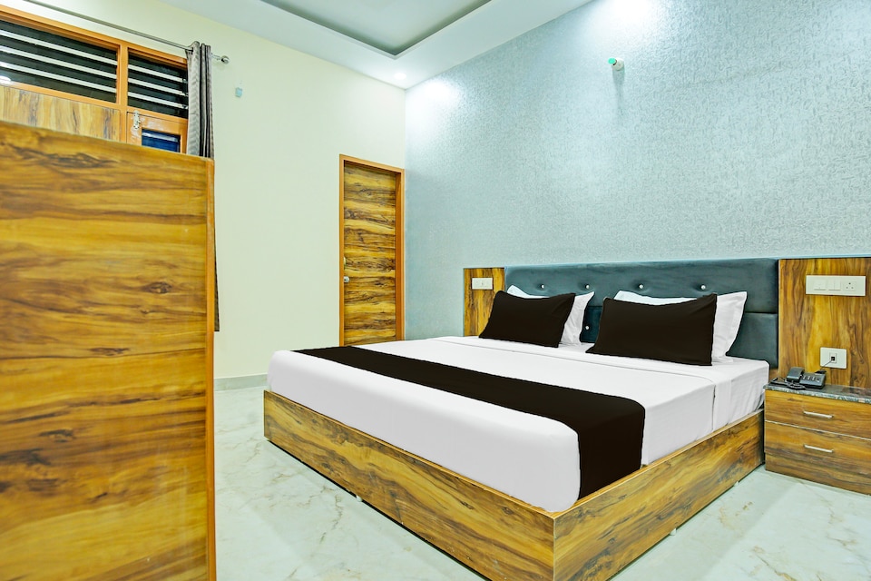 Hotel O Sunview, Nayagaon Chandigarh, Chandigarh