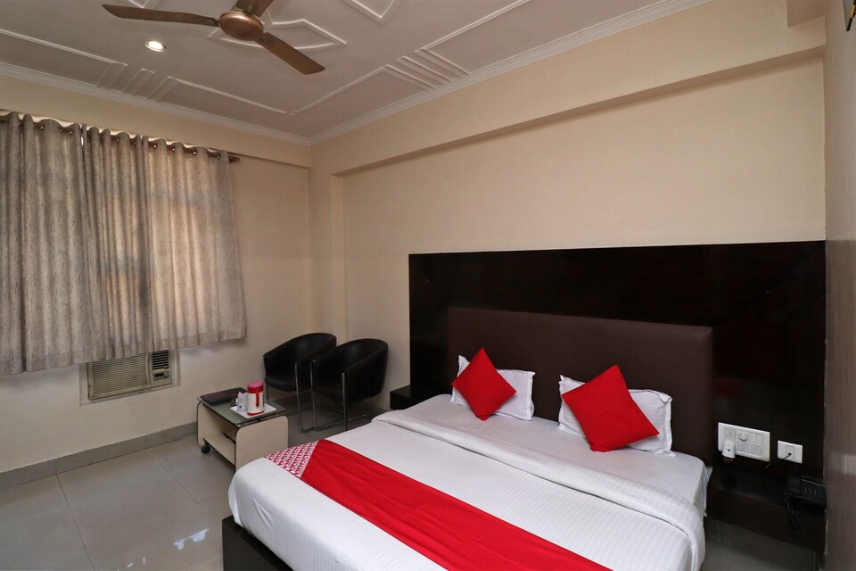 OYO 1943 Hotel Dream Land Deluxe, SIDCUL-BHEL-Bahadarabad, Haridwar