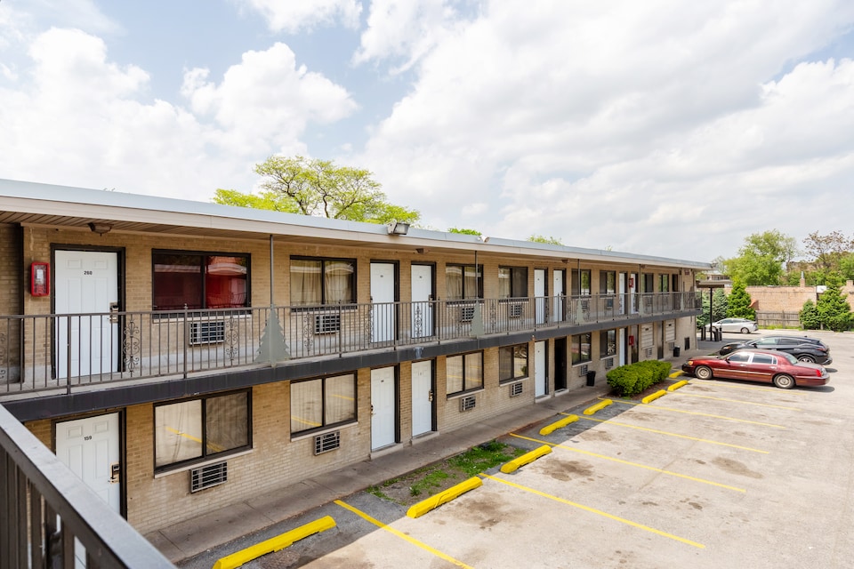 Best Motel By OYO Chicago I-90, Chicago IL, Chicago