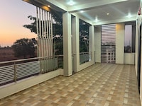 Hotel O SARANSH R RESIDENCY