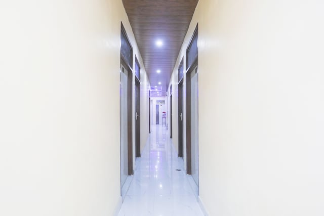 HOTEL O RATRAKSH