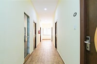 Super Townhouse Dwarakanagar Near Gurudwara