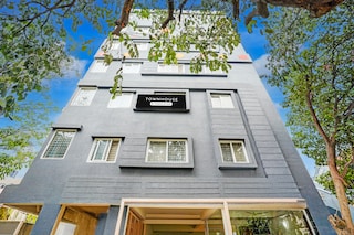 Super Townhouse Hebbal Dasarahalli Formerly Otium Suites