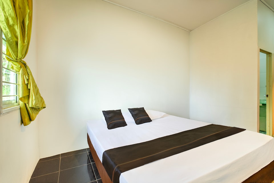 Collection O Bogor Puncak Near Gunung Mas Formerly Villa Bunga Bunga, Bogor Puncak, Kabupaten Bogor