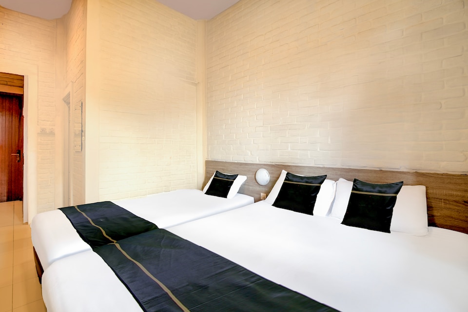 Collection O Bogor Puncak Near Gunung Mas Formerly Villa Bunga Bunga, Bogor Puncak, Kabupaten Bogor