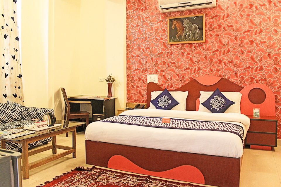OYO 1946 Hotel Vinayak, Ranipur Haridwar, Haridwar