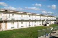 Marshall Lodge By OYO Hwy 65