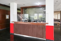 Collection O Cikarang Near Pollux Mall Formerly Hotel Pesona Cikarang