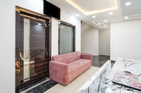 Townhouse Oak Char Dham Vrindavan