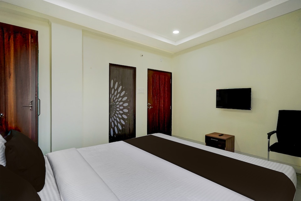 Hotel O Ring Road Nagpur Formerly Glory Inn, Bus Stand Nagpur, Nagpur