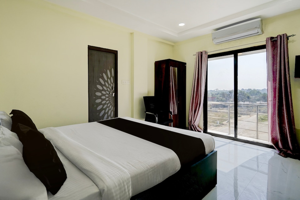 Hotel O Ring Road Nagpur Formerly Glory Inn, Bus Stand Nagpur, Nagpur