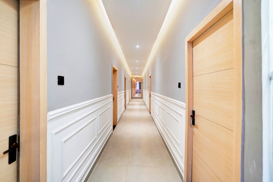 OYO 830390 Hotel SS Royal, Alambagh Lucknow, Lucknow