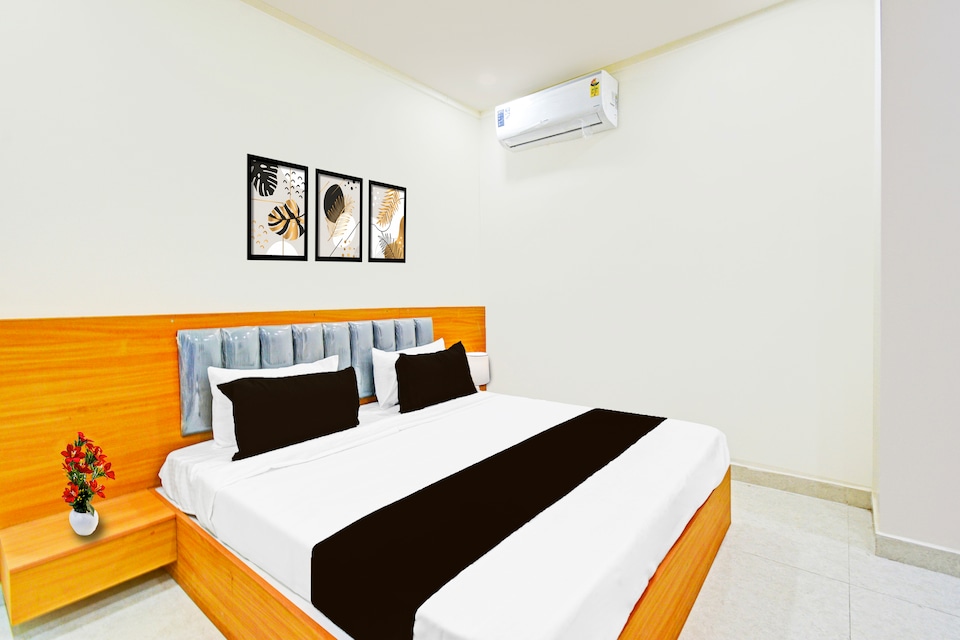 Super Townhouse OAK Santosh Nagar Hyderabad, Dilsukhnagar - Kothapet, Hyderabad