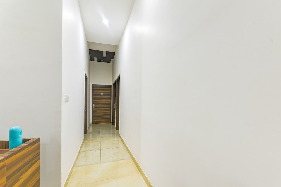 Hotel O Lime Inn, Faridabad, Faridabad