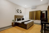 Collection O Civil Lines Prayagraj