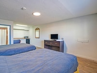 Super 7 Inn By OYO San Antonio N.W. Medical Center