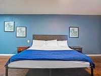 Super 7 Inn By OYO San Antonio N.W. Medical Center