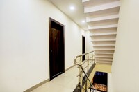 SPOT ON Hotel Shree Ji