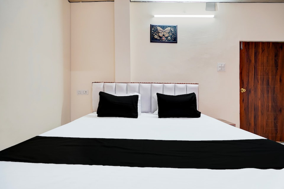 HOTEL O VIRAT, Rambagh Allahabad, Prayagraj