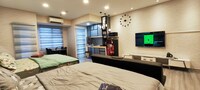OYO 94392 2 King Bed Podomoro Tower Liberty 21st Floor With Mall Direct Access