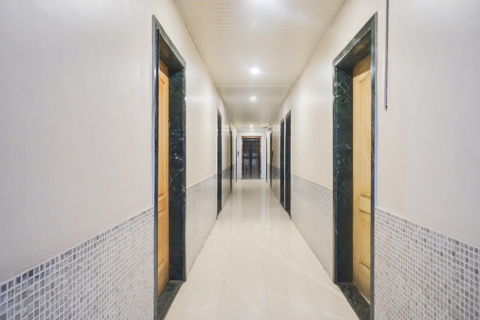 Hotel O Atithi Lodge, Kharadi Pune, Pune