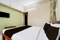Hotel O Central Zone Vishwanathapuram Formerly Green Nest