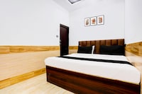 OYO 830689 Shri Pratap Hotel