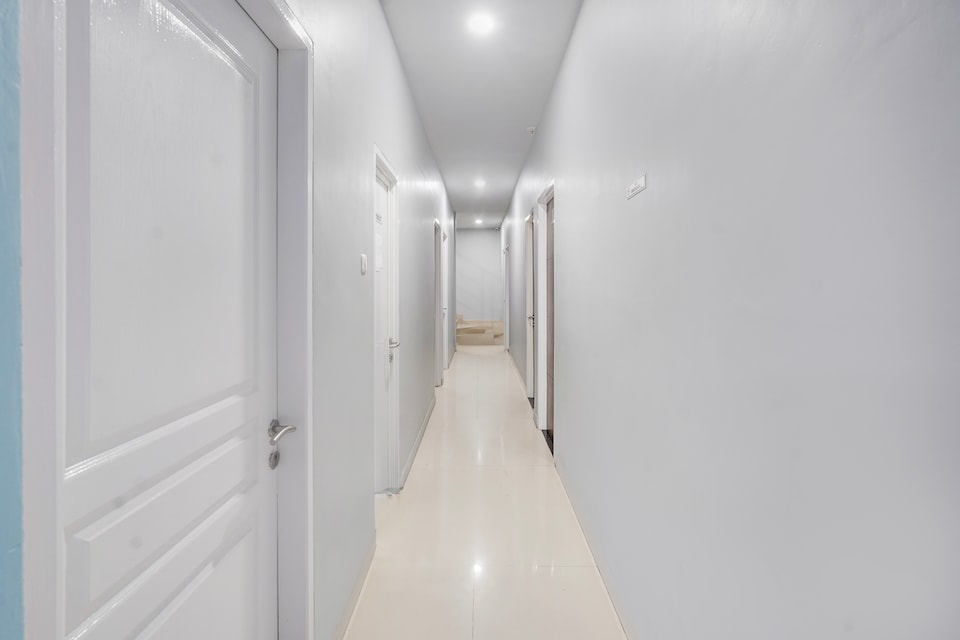 Hotel O Panakukkang Near Mall Panakkukang Formerly Hawai Inn, Panakukkang, Makassar