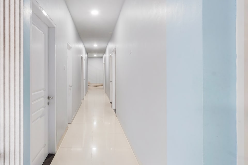 Hotel O Panakukkang Near Mall Panakkukang Formerly Hawai Inn, Panakukkang, Makassar