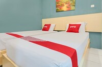 Hotel O Panakukkang Near Mall Panakkukang Formerly Hawai Inn