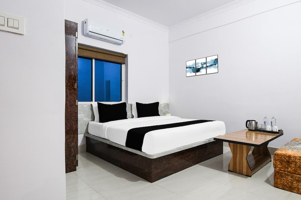 Hotel O Radha Krishna Residency, Piska More, Ranchi