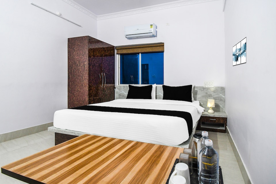 Hotel O Radha Krishna Residency, Piska More, Ranchi