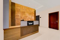 Super Townhouse Thondayad Calicut Formerly Dream Casa