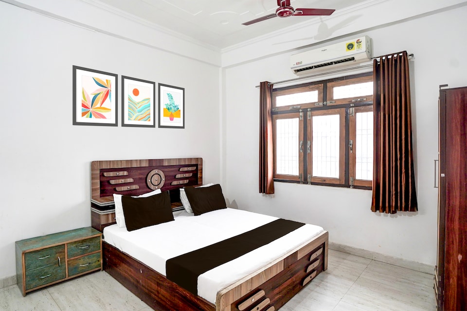 Hotel O MI, Rambagh Allahabad, Prayagraj