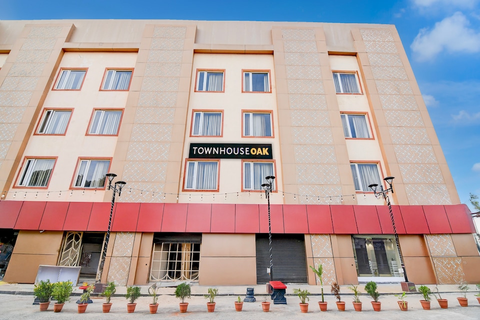 Townhouse OAK Nilay Residency , Chandrasekharpur, Bhubaneswar