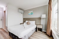 OYO The Chiltern Hotel