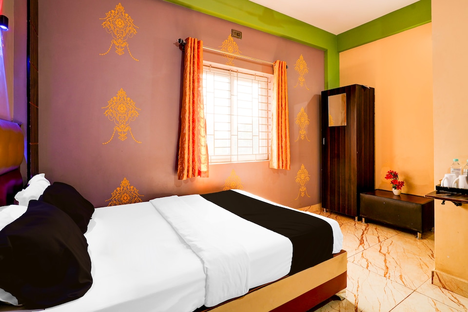 Hotel O SAS ROYAL GALAXY , Airport Road Bangalore, Bangalore